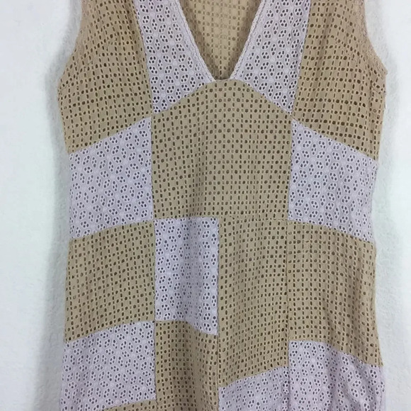 Urban Outfitters Kay Cream Tan Patchwork 70s Eyelet Shift Mini Dress Medium - Picture 9 of 15